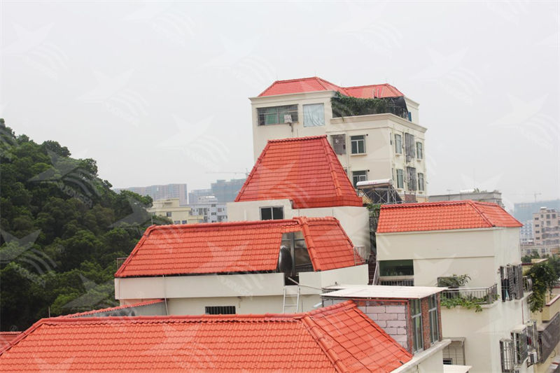 合成樹脂瓦 vs. 鐵皮瓦：哪種更適合您的建筑？